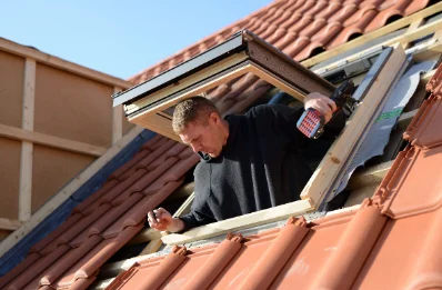 Pose de fenêtres de toit Velux au Pas-Saint-l'Homer